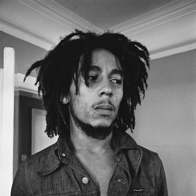 kuffkaffkweff's profile picture. moral ambiguity