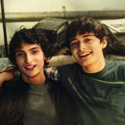 pinkflintggs's profile picture. hi || noah schnapp fans/ zios DNI || multishipper