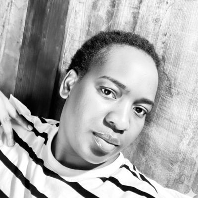 ntombizicwebile's profile picture. Smiles, sunshine, and a sprinkle of curiosity 🌻✨ | Sharing bits of life & love