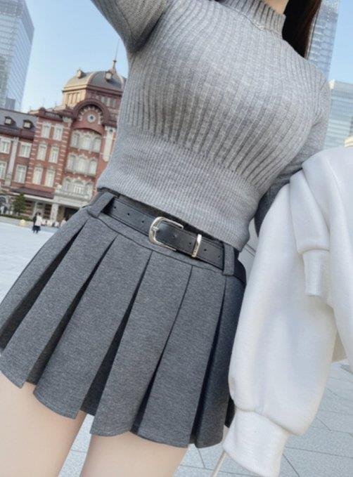 Sandeep77641928's profile picture. デカ ちちと資産だけが取り柄の女です