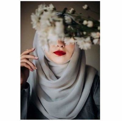 sana__110's profile picture. مت ٹٹولا کیجیئے میرے لفظوں سے میری ذات۔۔!!

                  اپنی ہر تحریر کا عنوان نہیں ہوں میں.!!🖤