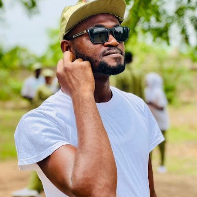 longji_sam2323's profile picture. 