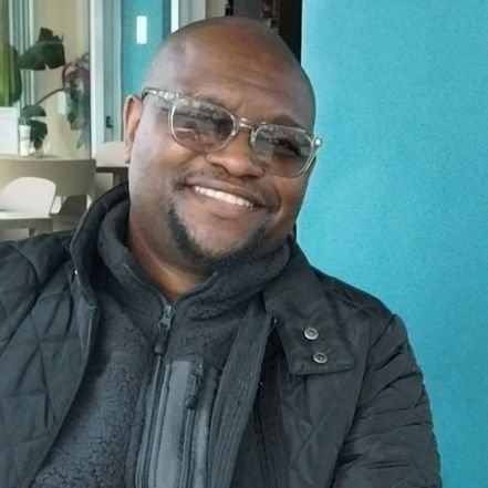 Vusie17645171's profile picture. 