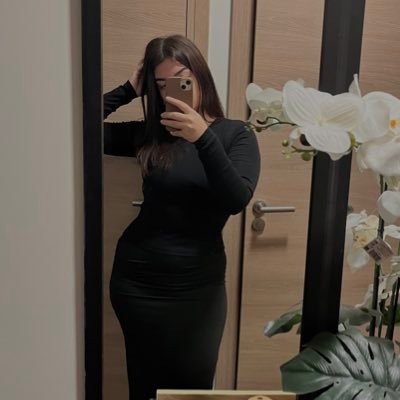 atsuuuko_'s profile picture. 