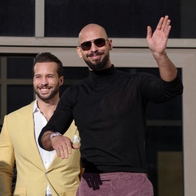 TateHeadlines's profile picture. Andrew Tate's Voice In The Digital War

Breaking news before it breaks | Real time intel

The matrix fears this account

#AndrewTate #TopG #Matrix