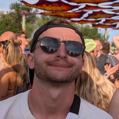 tristan_hrtl's profile picture. ✨ Frontend dev & webdesigner
🏛️ Membre du @Lecolisee_io

Millionnaire ou rien