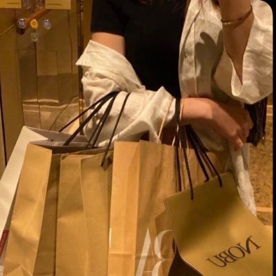 silverspring336's profile picture. my feet deserve to be bowed to and my hands kissed…. tribute dm or be ignored. (18+ verified)