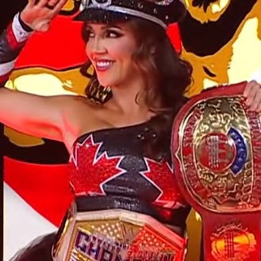 NameSeenInLight's profile picture. Can you hear those cameras clicking and see those flashing lights illuminating the sky? This can only mean a certain Hot Mess is in your presence. PARODY