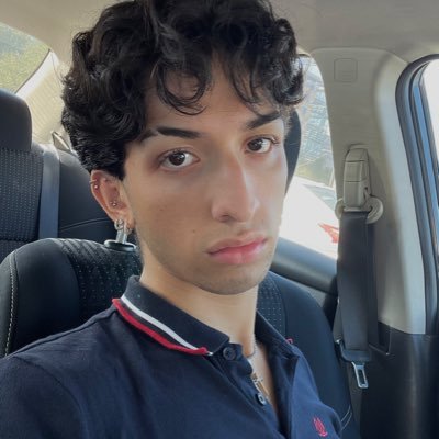 marcussrichard's profile picture. silicone, saline, poison