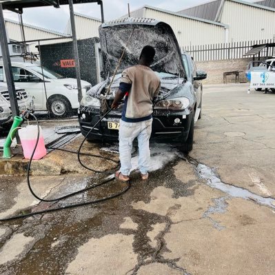 DannyMudbw's profile picture. 