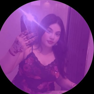 wh0roevsky's profile picture. 