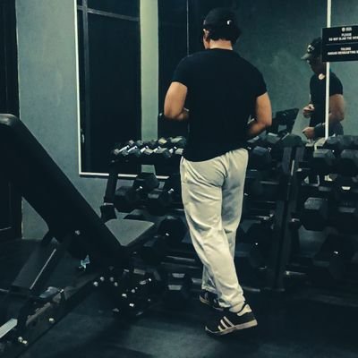 mateosrant's profile picture. all i am is a man | MDNI | STRAIGHT