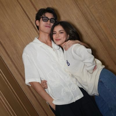 twishuhhh's profile picture. mika | brent 𐔌՞. .՞𐦯