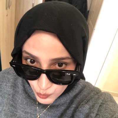 ervaayl's profile picture. 