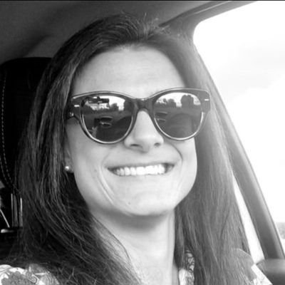 adelinekr's profile picture. Pharmacien titulaire passionnément violoncelliste.