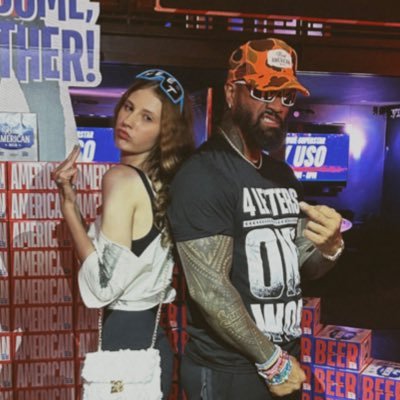 uceysjucey's profile picture. 2/2 of the jey uso girls! | met jey 4x | @INDIPRESSIVE | the usos followed 8/19/24 |