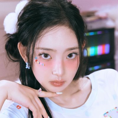 SoulOfLove918's profile picture. #키키 #이솔 #KiiiKiii #LEESOL