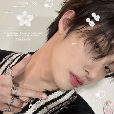 dourplame's profile picture. semua rintangan aku hadapin, asal fish it dulu :D