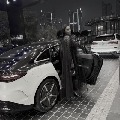 Sanhannah's profile picture. Public figure 📸 Fashion | Luxury | Fragrance | Travel 🗺️ Congolese lives in🇨🇦 Second home🇶🇦🇦🇪 📧 Open to Collab at sanhannah83@gmail.com #loveyourself