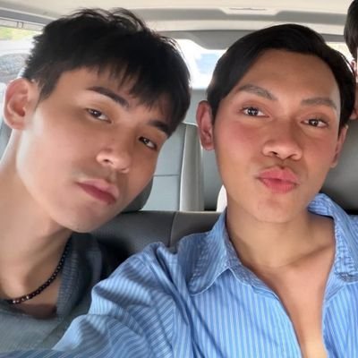 MaryRos61422110's profile picture. 