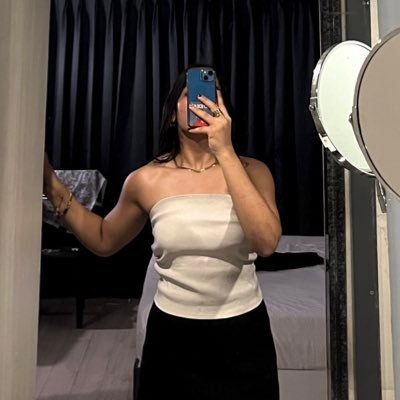 dikshawtff's profile picture. I lift and design