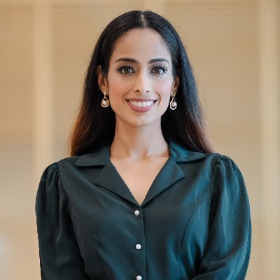 SimranKeyz's profile picture. 🎙 Singer & storyteller
Founder @OwnItSocials (creative strategy + content)
Vlogs & music on YouTube
Living online, creating offline