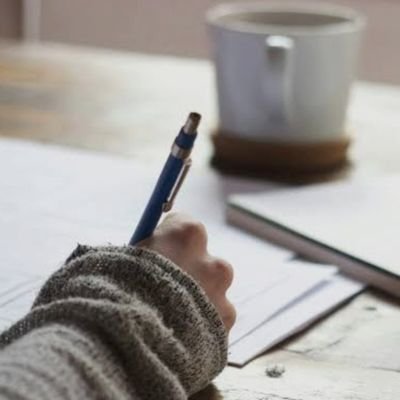 NadiaFawaaz's profile picture. ؤأظل مأخوذة بمحطات العبور.. لعلي أعبر يوماً إلى حدود حلمي بوطن ... محررة بصحيفة العربية نت0503077900
 @Alarabiya/ وكاتبة محتوى ومعدة برامج 
Na11fa@hotmail.com