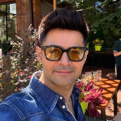 _GauravKhanna's profile picture. Serial Entrepreneur | Founder of Multiple Apps | Nutritional Supplements Innovator | Manufacturer of Dyes & Pigments | Tech & Apple Enthusiast