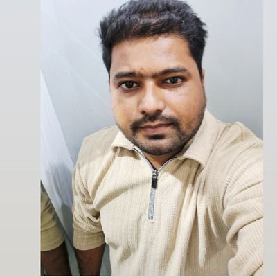 V0YAGERTWEETS's profile picture. Flawed & scarred but fabulous