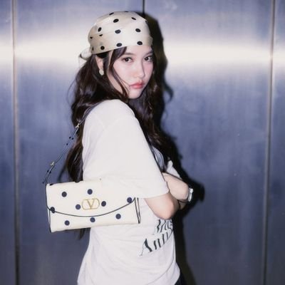 lighnight92's profile picture. FOR FREEN ONLY 🦋 #srchafreen #girlfreen