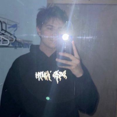 _0_PANIC_0_'s profile picture. 