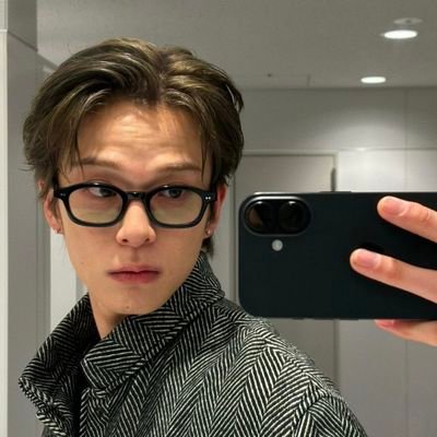 peasahicy's profile picture. 01L || 𝓐𝓼𝓪𝓱𝓲'𝓼 𝓰𝓯  🤖💭 20/08/01 japan boys 🇯🇵 #아사히 || mulfand~ #treasure #takatamashiho #bangyedam