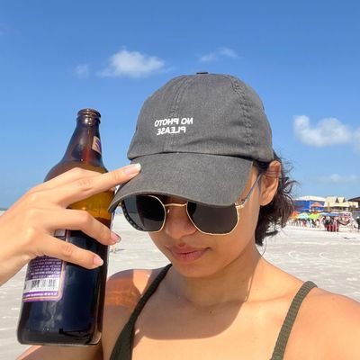 amilsiarom_'s profile picture. this is me trying