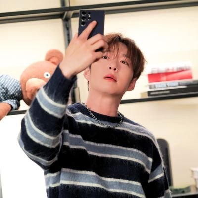 lee_c_sunflower's profile picture. 23년 5월 입덕 시작 오프는 25년 6월부터 따라다니기 시작 했어요😖
비계는 말 필요 없이 그냥 다 차단