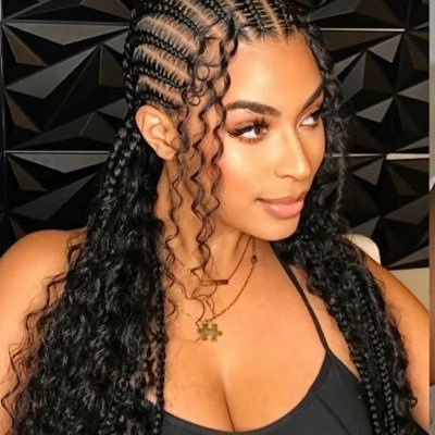 Queen_beebaah's profile picture. Content creator,social media influencer