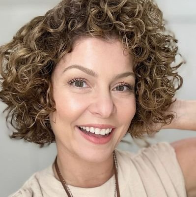 MiaEvan94375108's profile picture. Enterprenuer