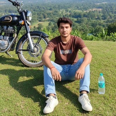 AdityaDeewan13's profile picture. राष्ट्रहित सर्वोपरि // भारतीय // देशभक्त // ऊँ नमः शिवाय 🔱🙇‍♂️