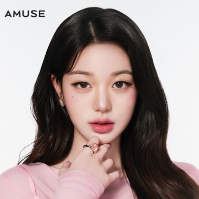 sucrever's profile picture. A soul touched by starlight, kissed by the moonlit echoes, Crescentia Anais Renouard. HF7AU6021.