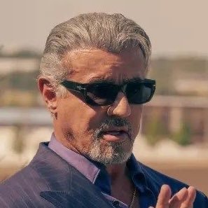 vo0oice's profile picture. مبدع في الصوت- مهتم بالاعلانات ..مليء بالمفاجئات En/Ar .. MC -🎙voiceover