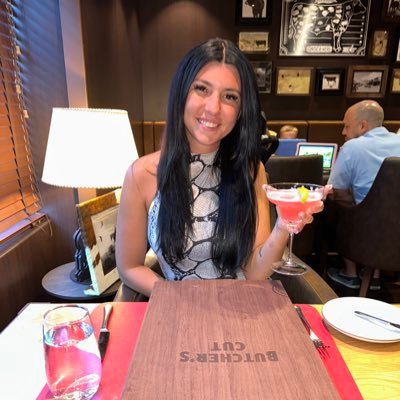 KendalSheahan's profile picture. 