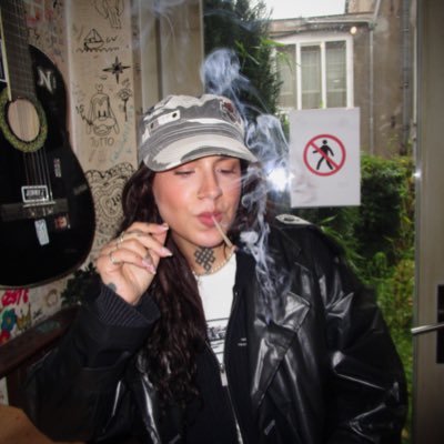 xscholzz's profile picture. e o resto eh história