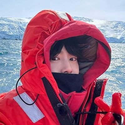 Frozen_exo4's profile picture. Be Brave Be Humble Fearless Have courage~
BBH-L♡ ELSA♡ Love CBX forever *레리*🎀EXO--B-506*｡･✷⁩｡°