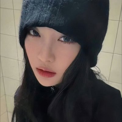 wruarrivinmppl's profile picture. pls free me from this