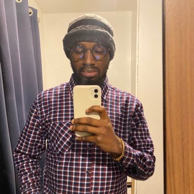 Olufund_Bespoke's profile picture. •BESPOKE CLOTHIER •INSTAGRAM :@olufund_bespoke