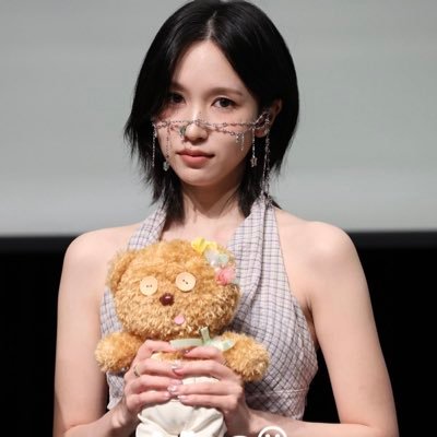 mina_jeongmi_Eg's profile picture. ミナちゃん大好き🧸🩶 ジョンミとミサナも好き💐🩶