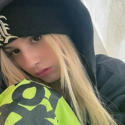 best_kk2's profile picture. チーム@es1stFortNite
わたくしの師匠@rebootsinon21