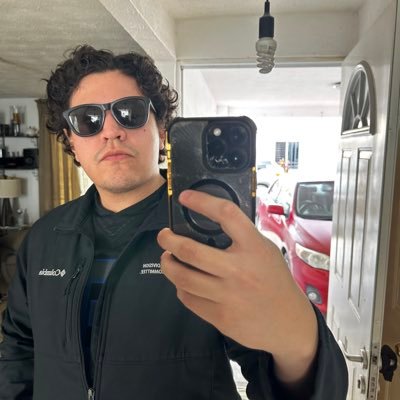 PrincipalRp's profile picture. new me