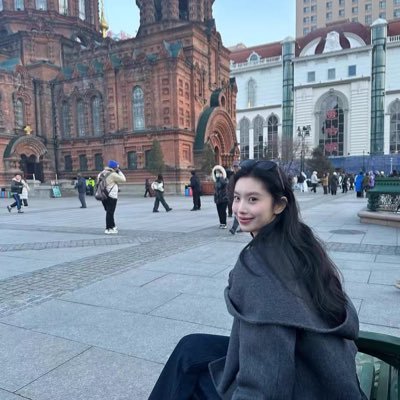 Brittney0313's profile picture. 7年股票研究员，想转web3