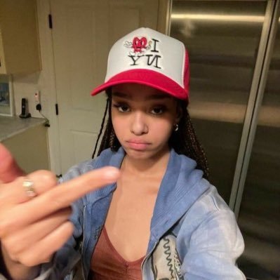 jsjsjsj23874024's profile picture. 