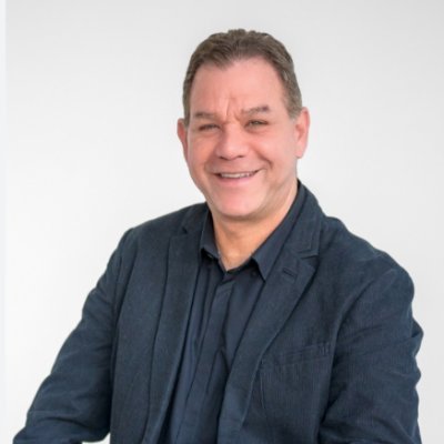 AuthorSamR's profile picture. Author | Where Are All My Toys? | Children’s book inspired by my family’s immigration journey from Cuba to US | Story of courage & family bonds #ChildrensBooks